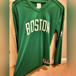 Boston Celtics Long Sleeve Adidas Tshirt Fanwear NBA Official Sz Small Ladies